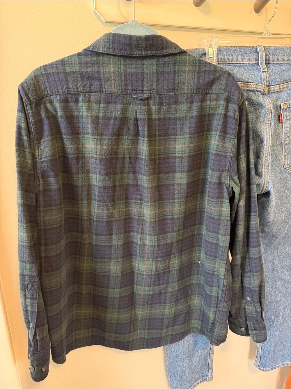 Eddie Bauer Black Watch Flannel Shirt  Size Large - Picture 5 of 5